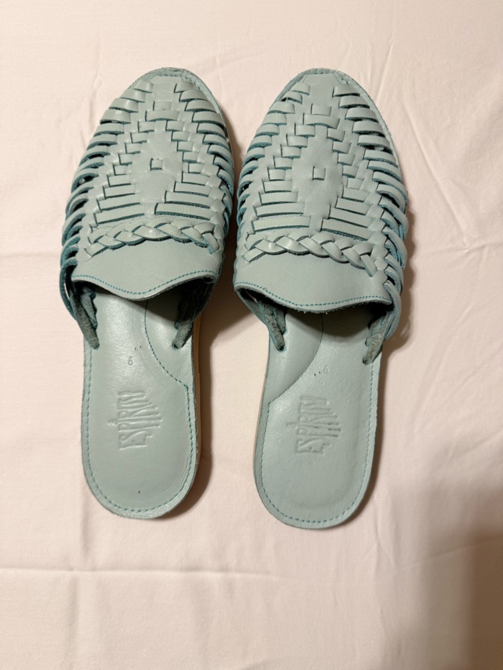 Espiritu Woven Leather Slip-On Mules in Mint